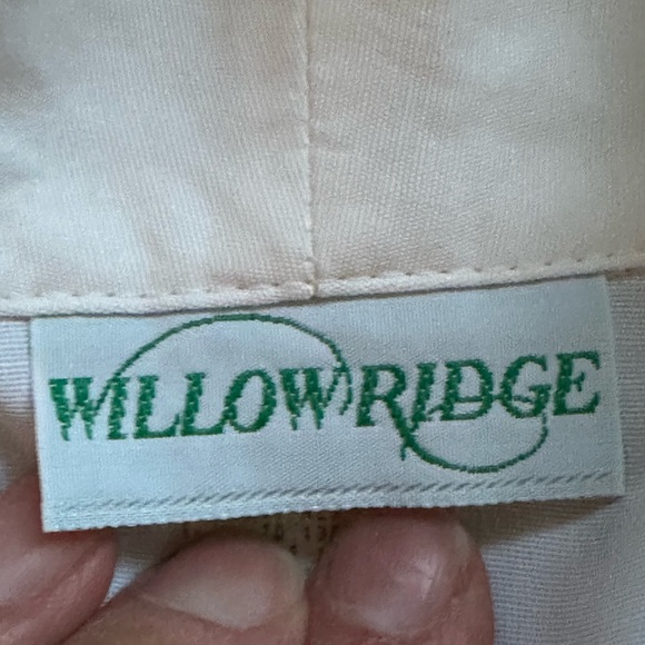 Willow Ridge Vintage Cream Button Down Pointed Hem Gold Buttons Blouse Sz 10 - Picture 11 of 16